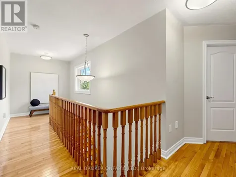 20 Yoho Avenue Richmond Hill (rouge Woods) ON L4S 2J2