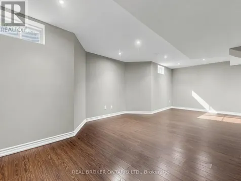 20 Yoho Avenue Richmond Hill (rouge Woods) ON L4S 2J2