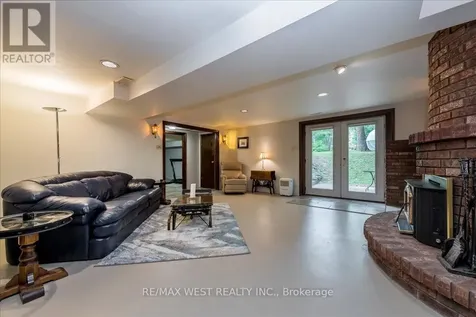 189 Park Road Tiny ON L0L 1P1