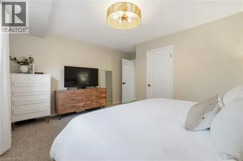 2445 Stefi Trail Oakville ON L6H 5Y4