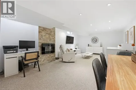 2445 Stefi Trail Oakville ON L6H 5Y4