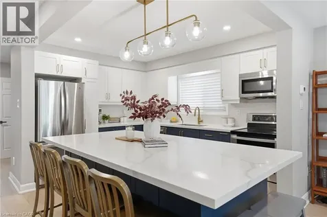 2445 Stefi Trail Oakville ON L6H 5Y4