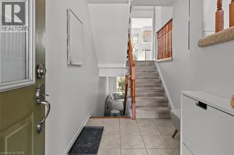 373 Fairgate Way Oakville ON L6H 6Y1