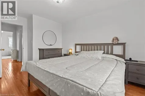 373 Fairgate Way Oakville ON L6H 6Y1