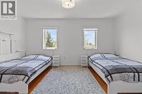 373 Fairgate Way Oakville ON L6H 6Y1