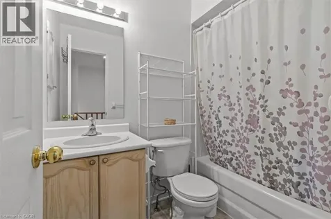 373 Fairgate Way Oakville ON L6H 6Y1