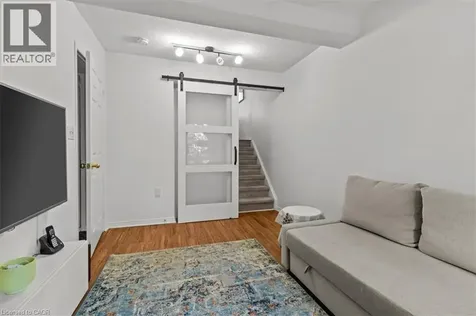 373 Fairgate Way Oakville ON L6H 6Y1