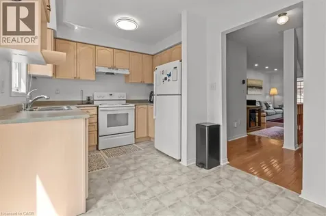 373 Fairgate Way Oakville ON L6H 6Y1