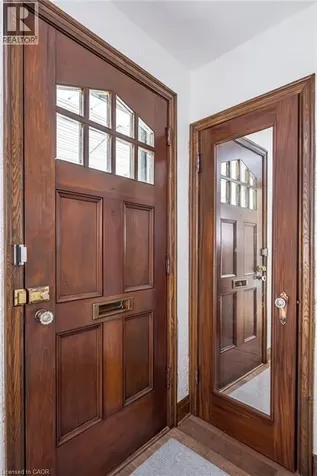 10 Dorset Place Hamilton ON L8S 3T6
