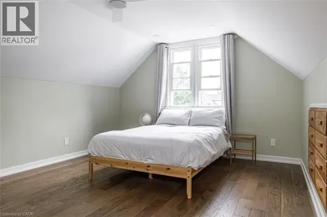 10 Dorset Place Hamilton ON L8S 3T6