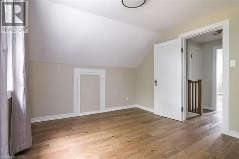 10 Dorset Place Hamilton ON L8S 3T6