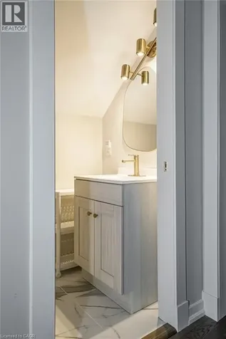 10 Dorset Place Hamilton ON L8S 3T6