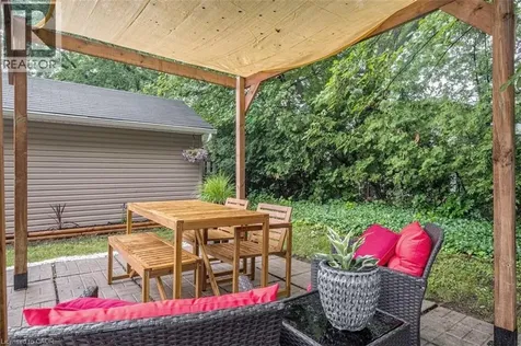 10 Dorset Place Hamilton ON L8S 3T6