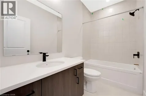 52 Moon Crescent Cambridge ON N1S 5A7