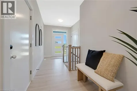 52 Moon Crescent Cambridge ON N1S 5A7