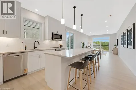 52 Moon Crescent Cambridge ON N1S 5A7