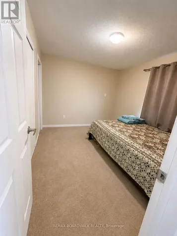 727 Sanibel Private Ottawa ON K2H 0A8