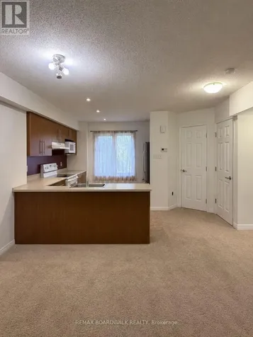 727 Sanibel Private Ottawa ON K2H 0A8