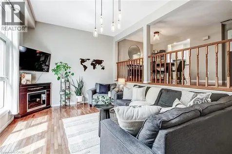 23 Watsons Lane Dundas ON L9H 5G9