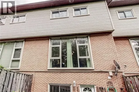 23 Watsons Lane Dundas ON L9H 5G9