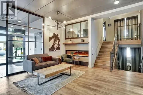618 King Street Kitchener ON N2G 1C8