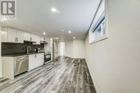 88 Woodhaven Road Kitchener ON N2C 1V1