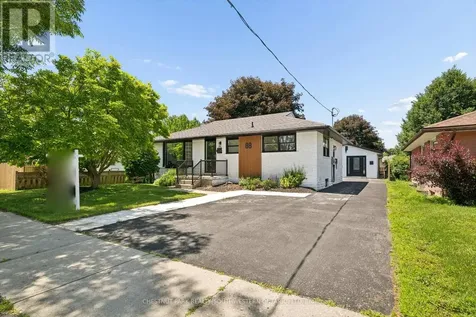 88 Woodhaven Road Kitchener ON N2C 1V1