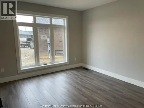 85 Bordeaux Place Chatham ON N7M 0S4