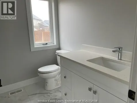 85 Bordeaux Place Chatham ON N7M 0S4