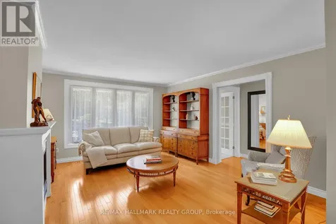 3242 Albion Road South Ottawa ON K1V 7P3
