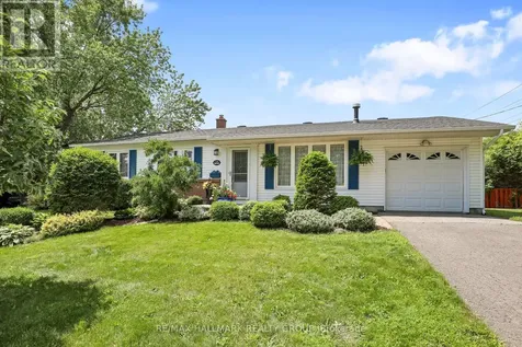3242 Albion Road South Ottawa ON K1V 7P3