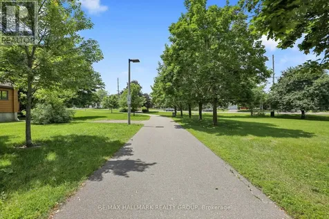 3242 Albion Road South Ottawa ON K1V 7P3