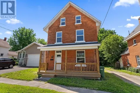 204 Mcallister Street Pembroke ON K8A 3G2