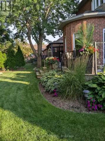 3 Cliffcrest Court Caledon ON L7C 1C1