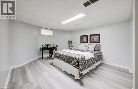 27 Chandos Drive Kitchener ON N2A 3C2