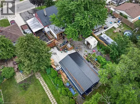 452 East 38th Street Hamilton ON L8V 4G8