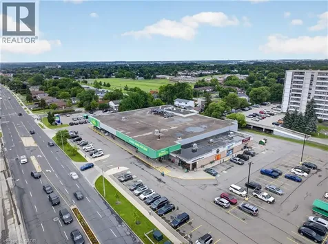 452 East 38th Street Hamilton ON L8V 4G8