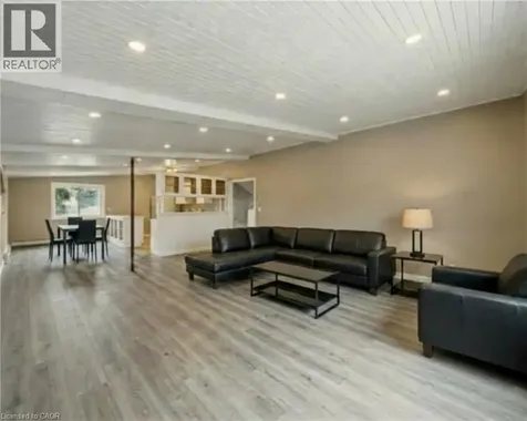 8404 Chippewa Road Mount Hope ON L0R 1W0