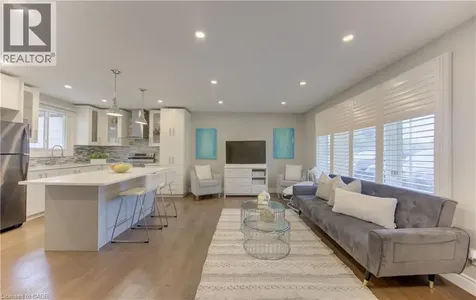 619 Forest Hill Drive Kitchener ON N2N 1A1