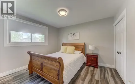 619 Forest Hill Drive Kitchener ON N2N 1A1