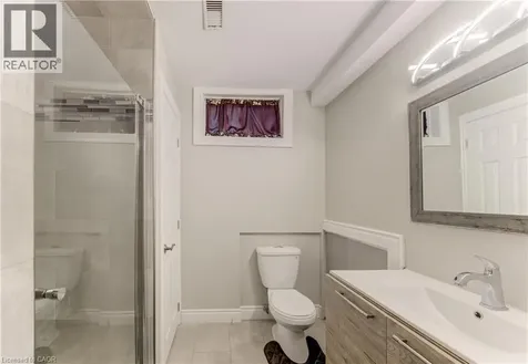 619 Forest Hill Drive Kitchener ON N2N 1A1