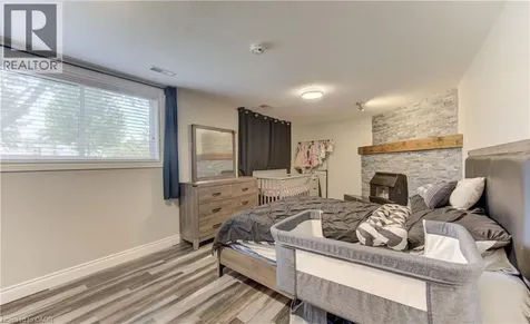 619 Forest Hill Drive Kitchener ON N2N 1A1