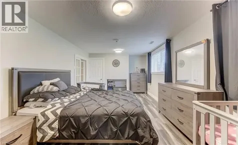 619 Forest Hill Drive Kitchener ON N2N 1A1