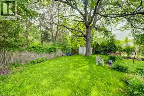 619 Forest Hill Drive Kitchener ON N2N 1A1