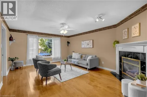 489 Acadia Drive Hamilton ON L8W 3A3