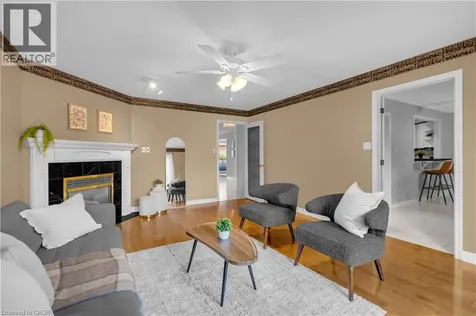 489 Acadia Drive Hamilton ON L8W 3A3