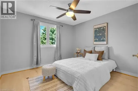 489 Acadia Drive Hamilton ON L8W 3A3