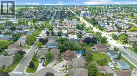 489 Acadia Drive Hamilton ON L8W 3A3