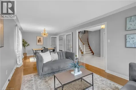 489 Acadia Drive Hamilton ON L8W 3A3