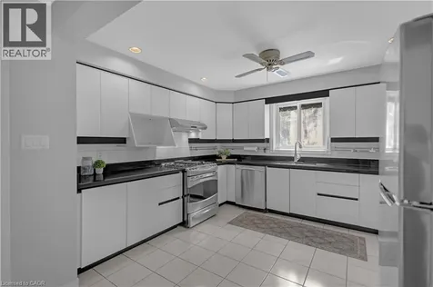 489 Acadia Drive Hamilton ON L8W 3A3